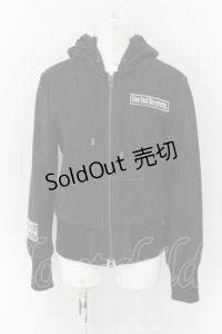 GLAD NEWS / ファーフードZIPアップジャケット R ブラック O-24-06-07-039-GL-JA-SZ-ZT333