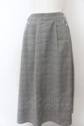 axes femme / 花刺繍チェックスカート F グレー O-24-06-09-103-AX-SK-OW-ZT267