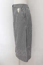 画像2: NieR CLOTHING / ギンガムチェックナロースカート【ポケット付き】 F ブラック O-24-07-08-1066-PU-SK-SK-ZT207 (2)