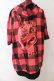画像1: NieR Clothing / BACK RABBIT CHECKERED ZIP PARKA【RED PINK】パーカ  レッド O-24-08-28-063-PU-TO-OW-ZT317 (1)