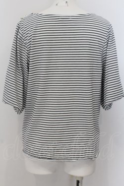 画像2: axes femme / Uネックボリューム袖Tシャツ F クロｘシロ O-24-08-30-031-AX-TS-YM-ZT063