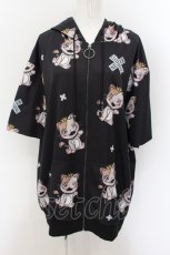 画像1: 【SALE】NieR CLOTHING / ミケ総柄半袖ジップパーカー  ブラック O-24-09-10-023-PU-TO-IG-ZT272 (1)
