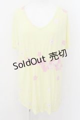 gouk / 桜ptカットソー  イエロー O-24-09-14-042-GO-TO-AS-ZT364