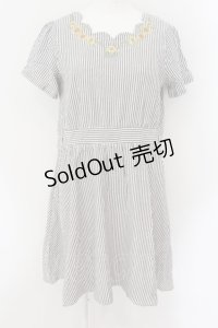 axes femme POETIQUE / ひまわりストライプワンピース M グレー O-24-09-16-069-AX-OP-OW-ZT137