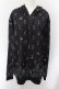 画像1: NieR Clothing / 転写ptジップアップパーカー F アルファベット総柄（ブラック） O-24-10-08-012-PU-TO-OW-ZT260 (1)
