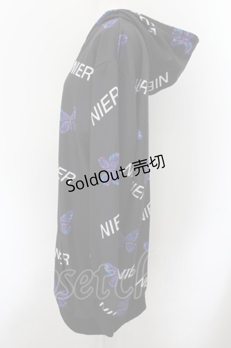 画像2: 【SALE】NieR CLOTHING / 転写ptジップアップパーカー F 蝶総柄（ブラック） O-24-10-08-014-PU-TO-OW-ZT325 (2)