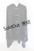 NieR Clothing / FAKEチャイナボタン着物風袖プルオーバー  【彼岸花】ブルー O-24-10-22-060-PU-TO-IG-ZT260