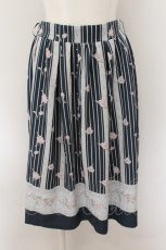 画像1: 【SALE】axes femme / チューリップ柄ミドルスカート M Dグリーン O-24-10-29-083-AX-SK-IG-ZT266 (1)