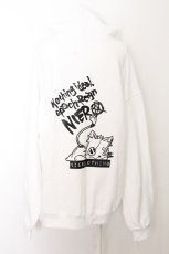 画像1: 【SALE】NieR CLOTHING / バックプリントパーカー【だるミケ】 XL ホワイト O-24-10-31-036-PU-TO-OW-ZT250 (1)
