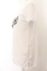 画像2: 【SALE】GLAD NEWS / スカルウィングTシャツ F ホワイト O-24-11-08-055-GL-TS-IG-ZT364 (2)