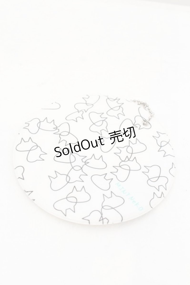 画像1: 【SALE】MINT NeKO / MINT NeKO 5th ANNIVERSARY BOOK バブルネコパスケース 単品  ホワイト O-24-11-16-1025-HN-ZA-IG-ZT208-F002 (1)
