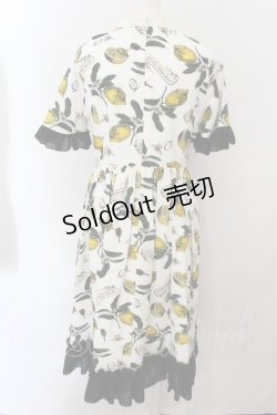 画像4: Q-pot. / Honey Lemon ベルスリーブドレス  シロ×クロ×イエロー O-24-11-16-074-QP-OP-IG-OS