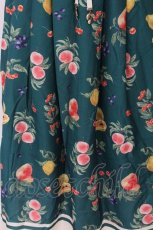 画像2: 【SALE】axes femme / ミックスフルーツ柄スカート M グリーン O-24-11-22-054-AX-SK-OW-ZT266 (2)