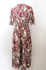 画像2: 【SALE】axes femme NOSTALGIE / 絵画風ローズ柄ワンピース F アカ系 O-24-11-26-055-AX-OP-IG-ZT036 (2)
