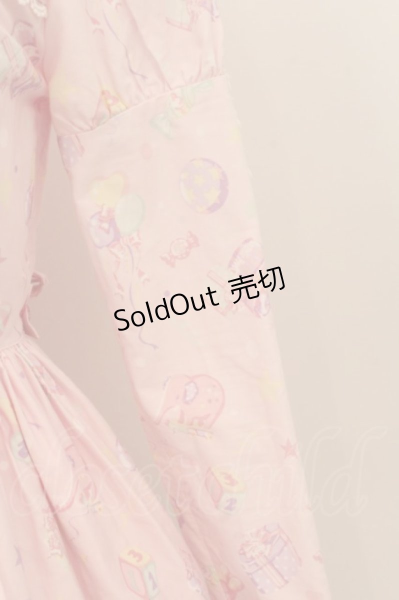 画像2: Angelic Pretty / TOY PARADEワンピース  ピンク O-24-11-28-043-AP-OP-OW-OS (2)