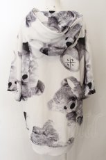 画像4: 【SALE】TRAVAS TOKYO / クマ総柄半袖パーカー F ホワイト O-24-12-13-041-PU-TO-YM-ZT396 (4)