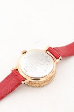 画像4: Q-pot. / デコレーションケーキウォッチ  ゴールド×アカ O-25-05-30-1037-QP-ZA-OW-ZT-W001 (4)