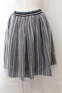 axes femme / サテンストライプチュールレイヤードスカート  ネイビー O-24-12-17-048-AX-SK-IG-ZT251