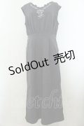 axes femme / 胸元刺繍サロペット  グレー O-24-12-17-054-AX-OP-IG-OS