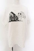 NieR Clothing / NieRちゃんptTシャツ XL 包丁（ホワイト） O-24-12-18-063-PU-TO-OW-ZT339