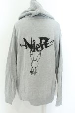 画像2: 【SALE】NieR CLOTHING / バックプリントパーカー XL 洗濯ばさみ（グレー） O-24-12-18-024-PU-TO-OW-ZT051 (2)