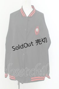 NieR Clothing / 内ポケット付き 達磨NIERちゃん BLOUSON JACKET【2023年限定デザ】 F ブラック O-24-12-18-041-PU-JA-OW-ZT122