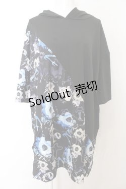 画像1: NieR Clothing / 柄切替斜めZIPパーカー F フラワー×ブラック O-24-12-31-1039-PU-TO-OW-ZT124