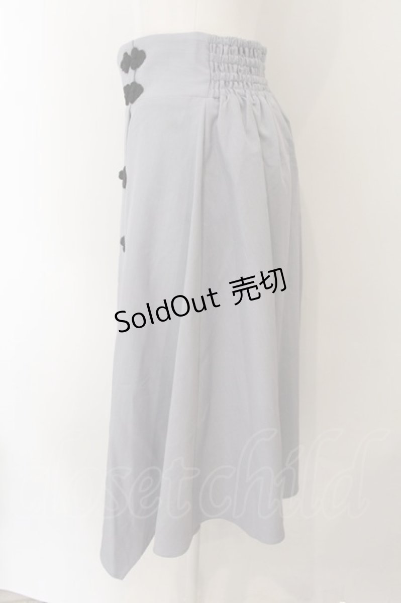 画像2: 【SALE】axes femme POETIQUE / チャイナボタンイレヘムスカート M ブルーグレー O-25-01-07-036-AX-SK-IG-ZH (2)