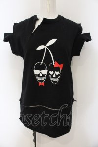 GLAVIL / スカルチェリーカットオフTシャツ  ブラック O-25-01-13-039-PU-TS-IG-ZT277