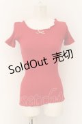 Katie / UNDER PRETTIES puff tee F アカ O-25-01-15-011-LO-TO-IG-OS