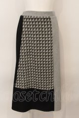 axes femme / パッチワークスカート  グレー×アカ×クロ O-25-01-16-076-AX-SK-IG-ZT014