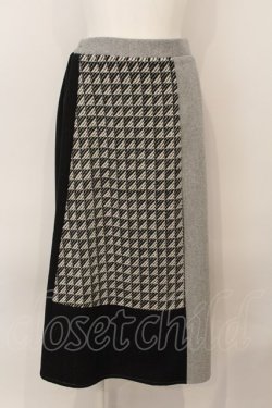 画像1: axes femme / パッチワークスカート  グレー×アカ×クロ O-25-01-16-076-AX-SK-IG-ZT014