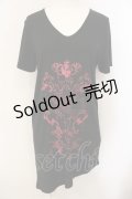 h.NAOTO / D.Gray-manコラボ Allen cut＆sew カットソー  ブラック×レッド O-25-01-18-062-HN-TO-IG-OS