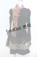 Qutie Frash / ちりめん和柄パフワンピース  ブラック O-25-11-19-030-QU-OP-IG-OS