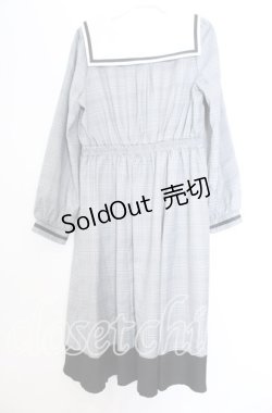 画像2: axes femme / ブローチ付セーラーワンピース F グレー O-25-11-19-045-AX-OP-OW-OS