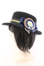 画像1: 【SALE】axes femme POETIQUE / ロゼットブローチ付きカンカン 57.5ｃｎ クロ O-25-05-30-1090-AX-AC-OW-ZT087 (1)