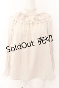 axes femme / ギャザーデザインサテンブラウス F ベージュ O-25-01-30-093-AX-BL-OW-OS