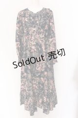 axes femme NOSTALGIE / パッチワーク風花柄ワンピース F ネイビー O-25-01-31-1039-AX-OP-IG-OS