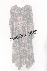 axes femme NOSTALGIE / パッチワーク風花柄ワンピース F ネイビー O-25-01-31-1039-AX-OP-IG-OS