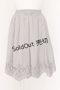 axes femme POETIQUE / 蝶柄透かし刺繍スカート M グレー O-25-01-31-1065-AX-SK-OW-ZY