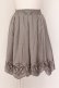 画像1: axes femme POETIQUE / 蝶柄透かし刺繍スカート M グレー O-25-01-31-1065-AX-SK-OW-ZY (1)