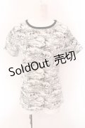 ALGONQUINS / 英字柄Tシャツ  ホワイト×ブラック O-25-02-15-030-AL-TS-IG-OS