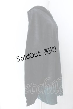 画像3: KINGLYMASK / ベロア裾切替レイヤードロングパーカー  ブラック×グリーン O-25-02-16-009-PU-TO-OW-ZT