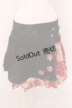 画像1: gouk / 和柄切り替えプリーツ巻きスカート  ブラック×レッド系 O-25-02-18-074-GO-SK-IG-OS