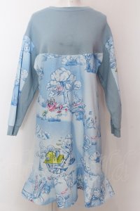 MILK / ワンダーランドトレーナーワンピース - ブルーベースｘサックス O-25-02-19-1051-ML-OP-YM-ZT073