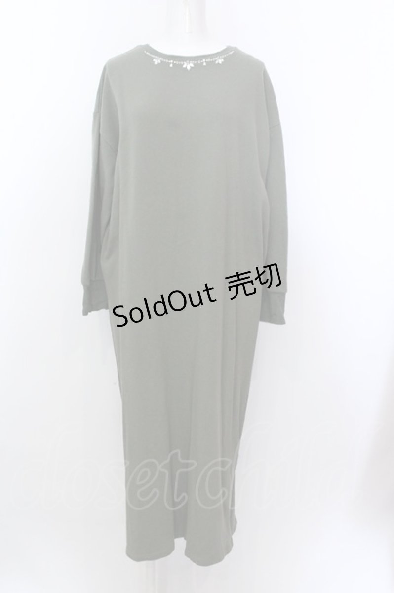 画像1: 【SALE】axes femme / ビジュー付きスウェットワンピース M グリーン O-25-02-19-1086-AX-OP-IG-ZT493 (1)