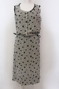 INGEBORG / フロッキーローズサイドレイヤードワンピース  シロ×クロ O-25-02-19-1016-LO-OP-IG-ZT092