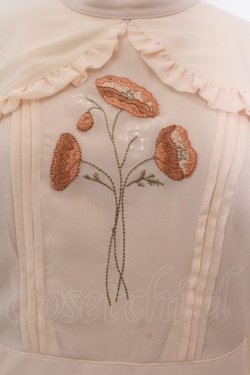 画像2: Fi.n.t / ポピーブーケ刺繍シアーワンピース【洗える】  ベージュ O-25-02-19-1026-CA-OP-IG-ZT078