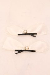 Rojita / サテンヘアクリップ  シロ O-25-02-20-043-LO-AC-IG-ZT432