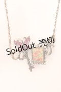 axes femme / 鍵＆フレームネックレス  アンティークゴールド O-25-02-20-024-AX-AC-OW-ZT432